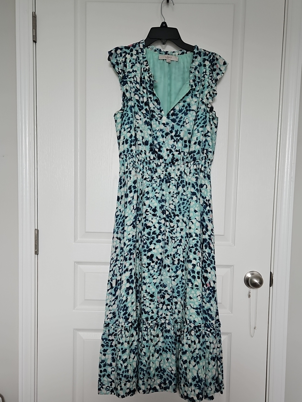 LOFT Floral Midi Dress with V-Neck, Small
